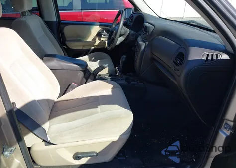 2005 Chevrolet Trailblazer Ls из США, поврежденный, VIN 1GNDS13S152193518